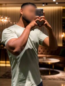 ❤ Rocky